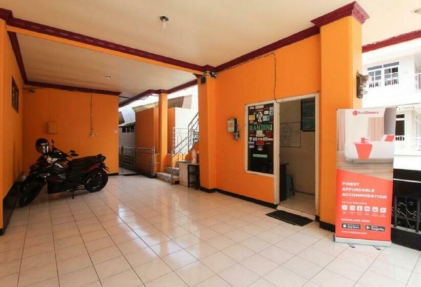 Pension Reddoorz Near Sarangan Lake