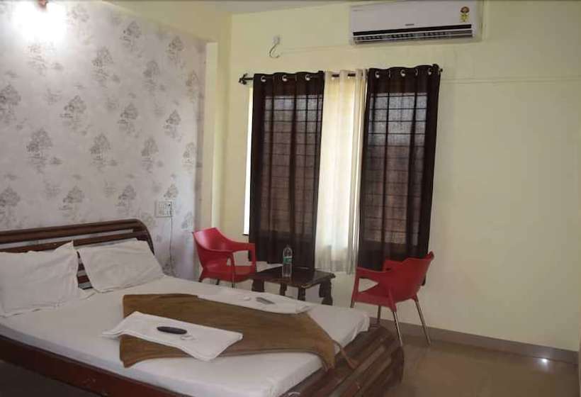 Отель Ashoka Residency