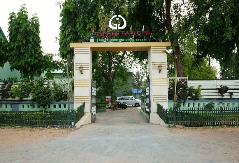 בית מלון כפרי Gargee Gautam Vihar Rajir