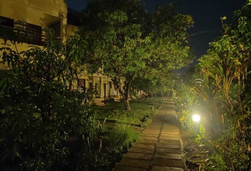 Hôtel Gir Birding Lodge