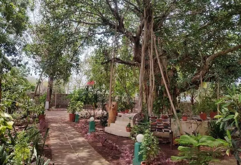 ホテル Gir Birding Lodge