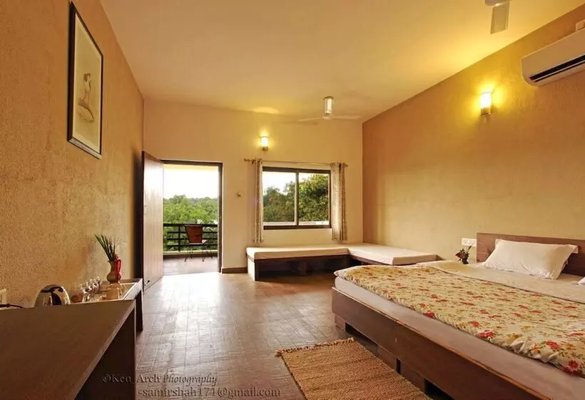 ホテル Gir Birding Lodge