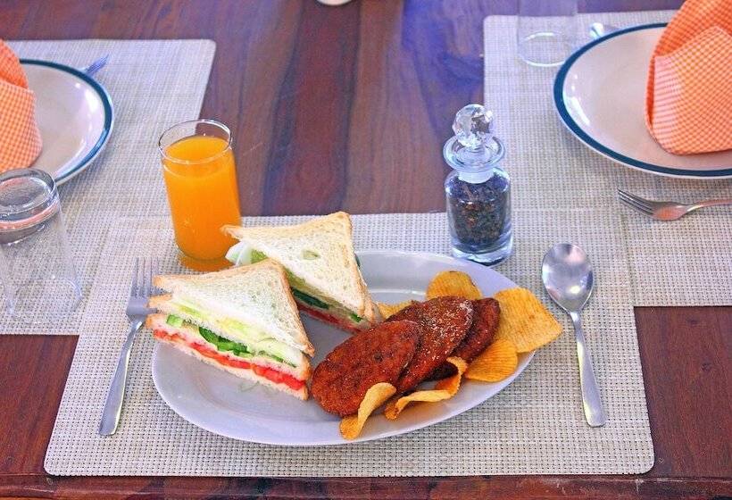 Hôtel Gir Birding Lodge