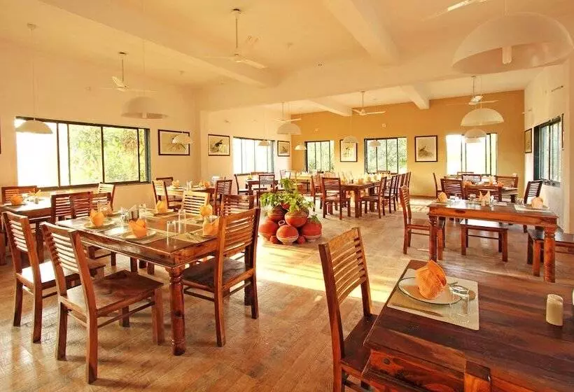 ホテル Gir Birding Lodge