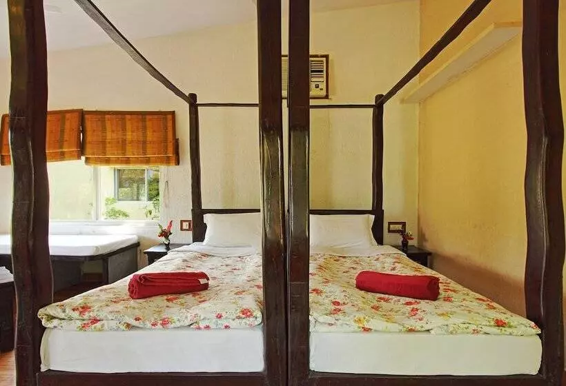 ホテル Gir Birding Lodge