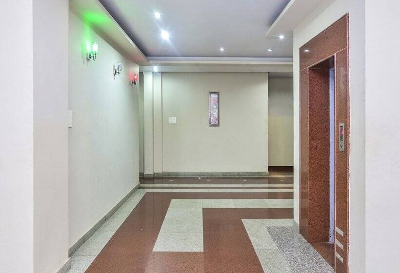 酒店 Park Avenue By Oyo Rooms