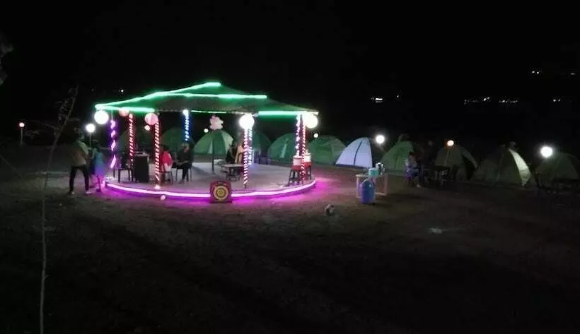 ホテル Pavana Lake Camping