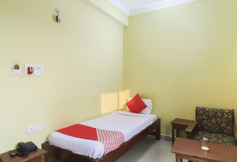 בית מלון כפרי Ravi Vinay By Oyo Rooms