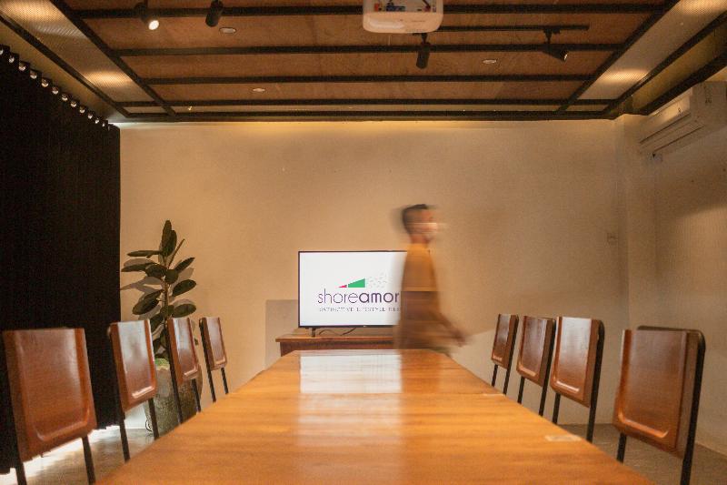 호텔 Shore Amora Canggu