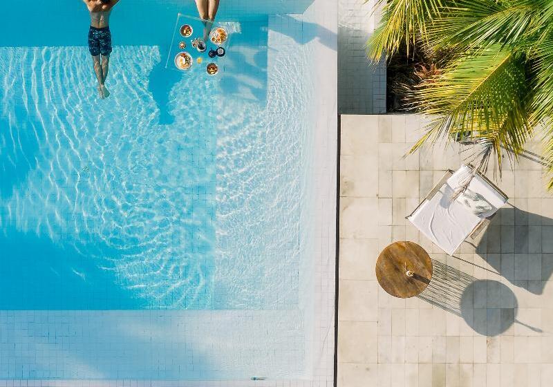 호텔 Shore Amora Canggu