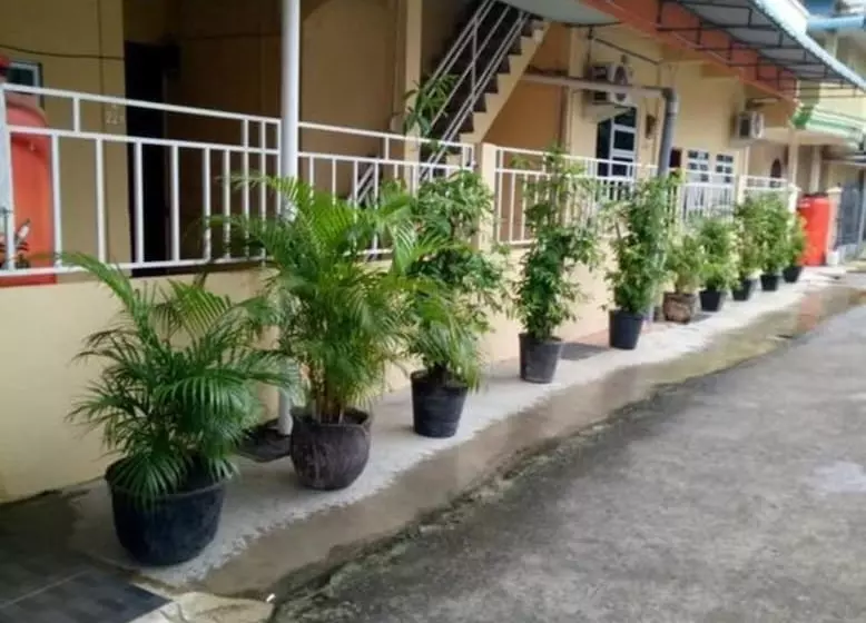 Hotelli Tachi Stay Guesthouse Syariah