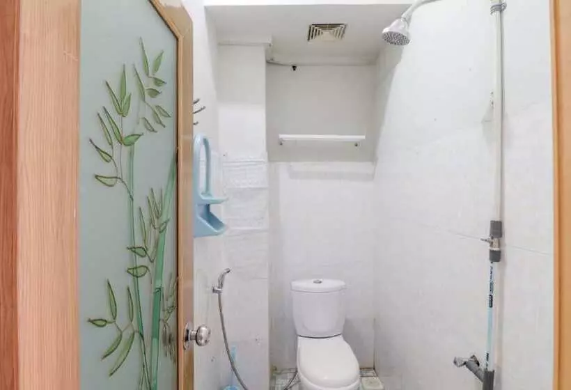 Hotelli Tachi Stay Guesthouse Syariah