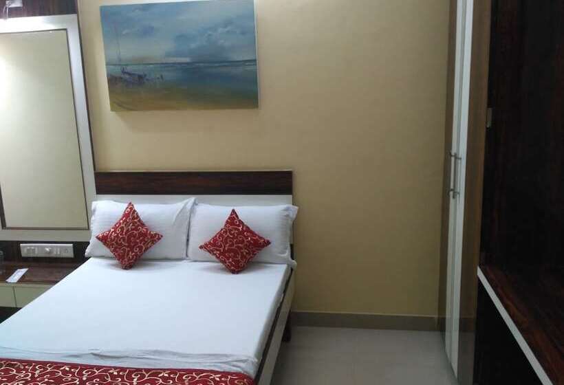 酒店 The Greetings