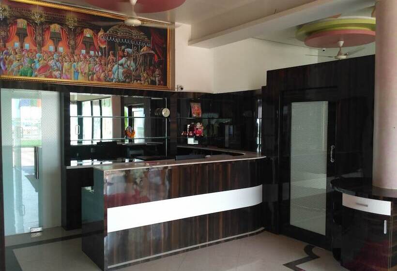 酒店 The Greetings