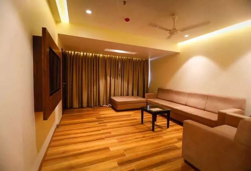 ホテル The Roman Park