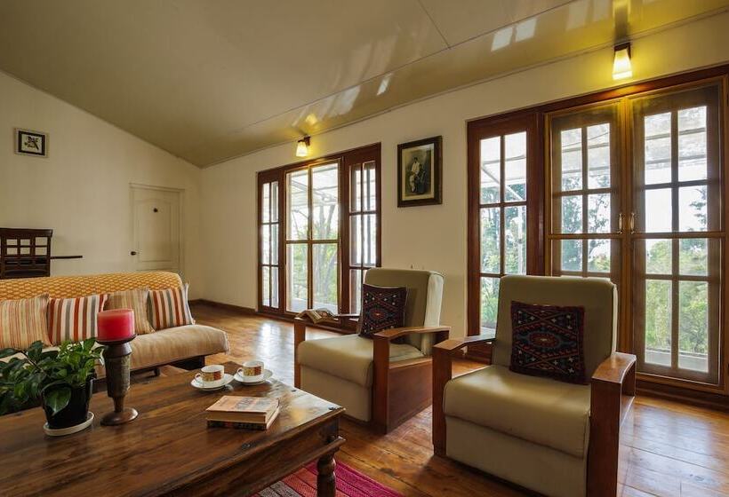 Hotel The Xanadu Frog Hill