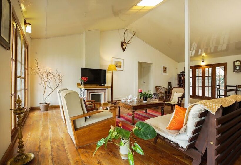 Hotel The Xanadu Frog Hill