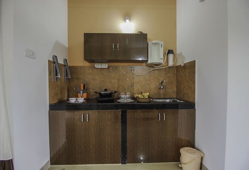 펜션 Bon Vivant Apartment By Oyo Rooms