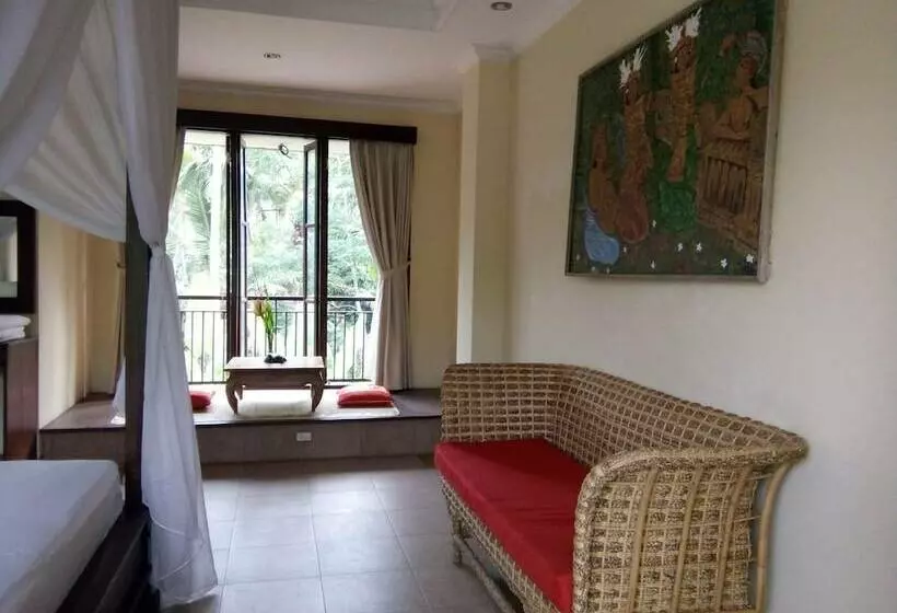 Majatalo Manada Guesthouse