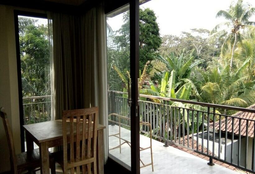 Pension Manada Guesthouse