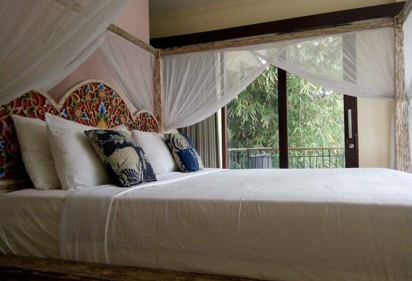 Pension Manada Guesthouse