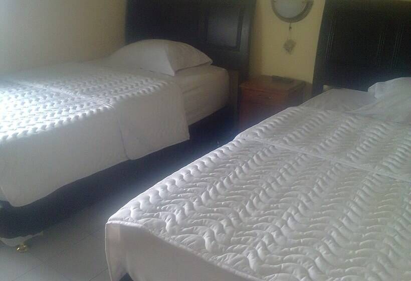 ペンション Uciek Tengger Bromo