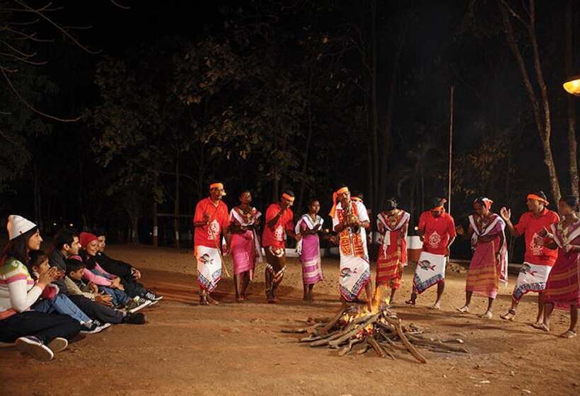 リゾートホテル Nature Trails Sajan, Vikramgad
