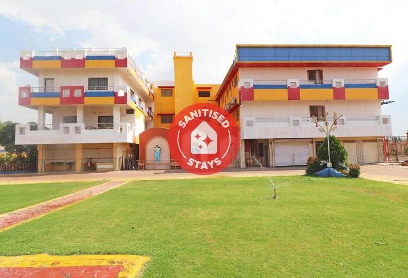 בית מלון כפרי Oyo 36068 Shree Anand Mangalam