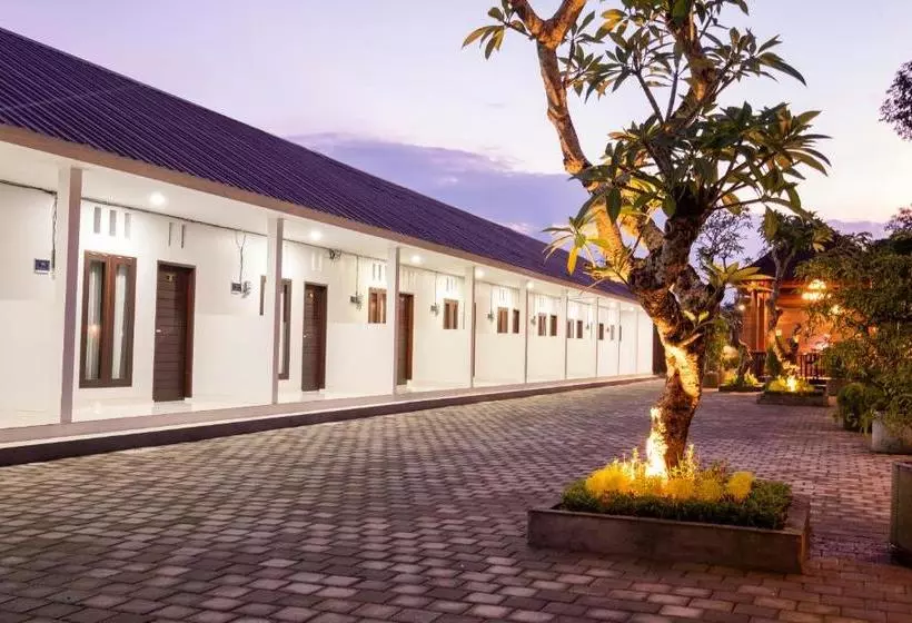 Hotelli Oyo 3716 Dijobi