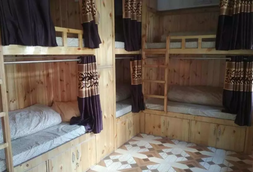 هتل The Alpine Nest