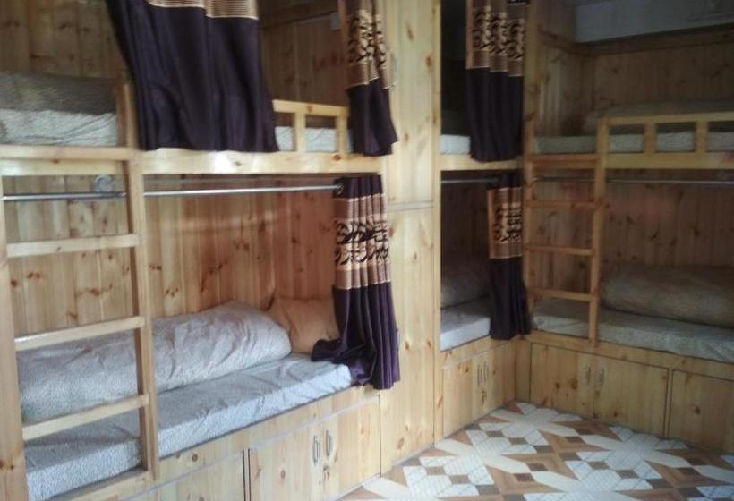 Hotel The Alpine Nest