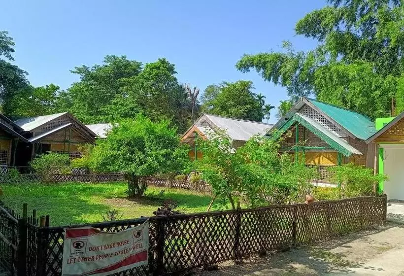 ペンション Jyoti Home Bamboo Garden Lodge