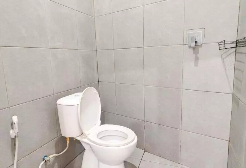 Majatalo Reddoorz Near Prambanan Temple