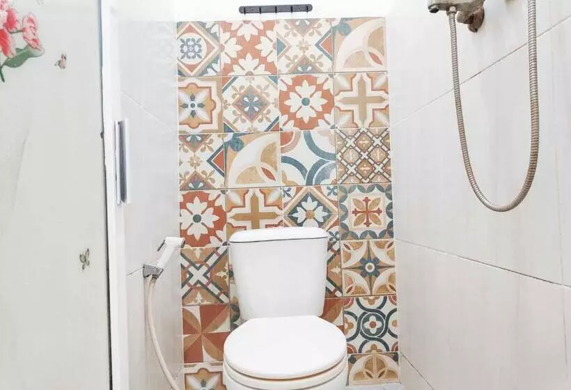 Majatalo Reddoorz Near Prambanan Temple