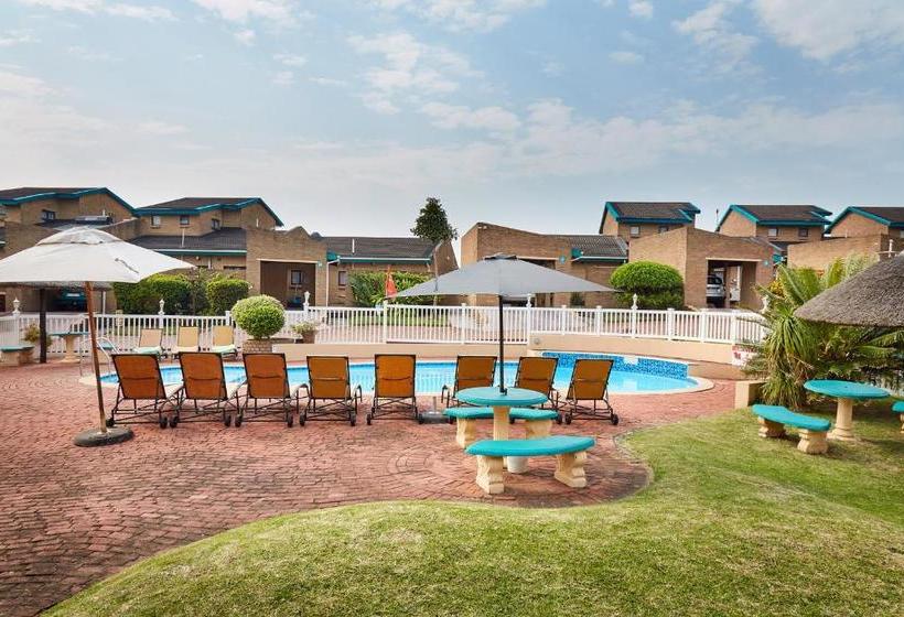 אתר נופש First Group Club Hacienda