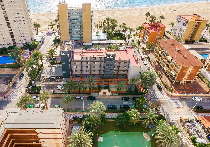 Apartamentos El Faro By Mc