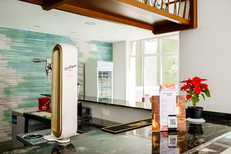 Apartamentos El Faro By Mc