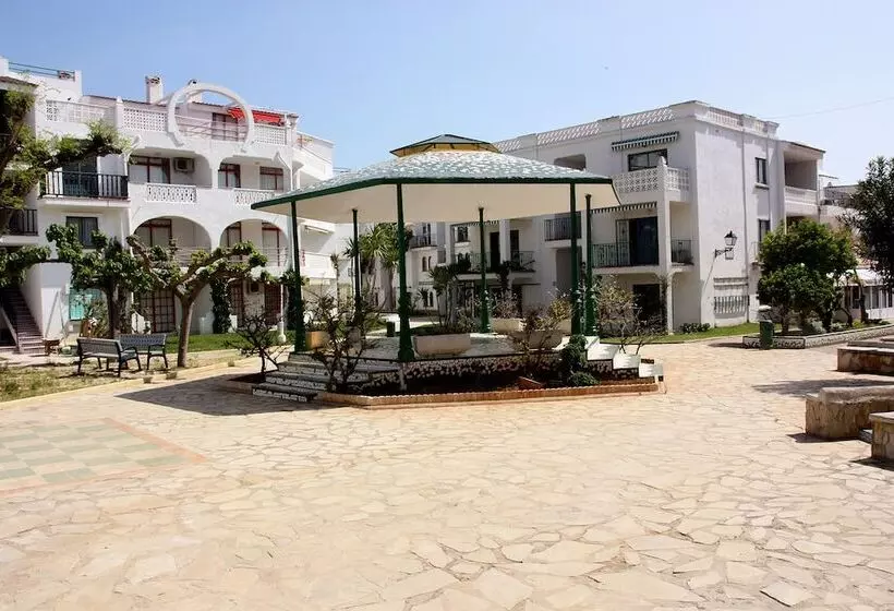 Apartamentos Habitat   Playa Romana 3000