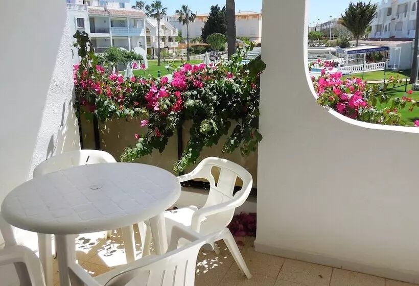Apartamentos Habitat   Playa Romana 3000