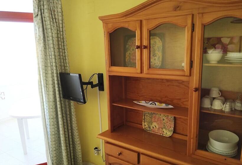 Apartamentos Habitat   Playa Romana 3000