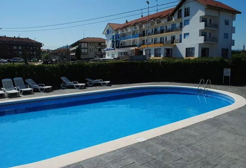 Apartamentos Turisticos Suaces