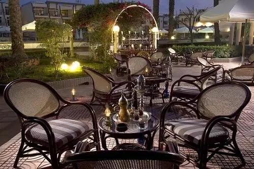 Cataract Pyramids Resort