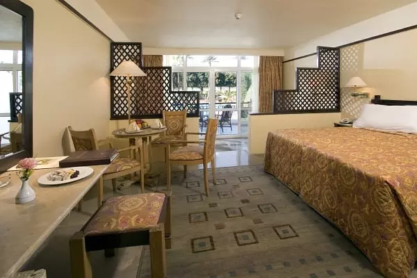 Cataract Pyramids Resort