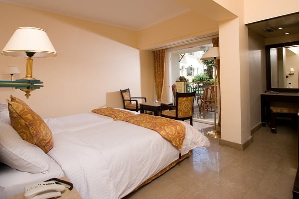 Cataract Pyramids Resort