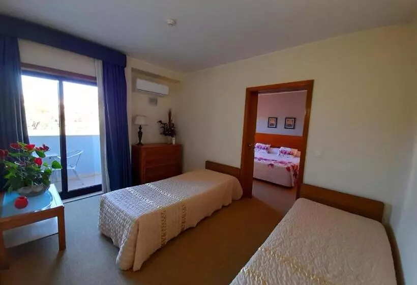 בית מלון כפרי Das Taipas