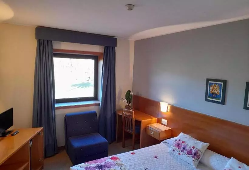 בית מלון כפרי Das Taipas