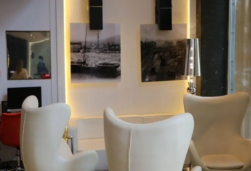 Hotel Evenia Rocafort