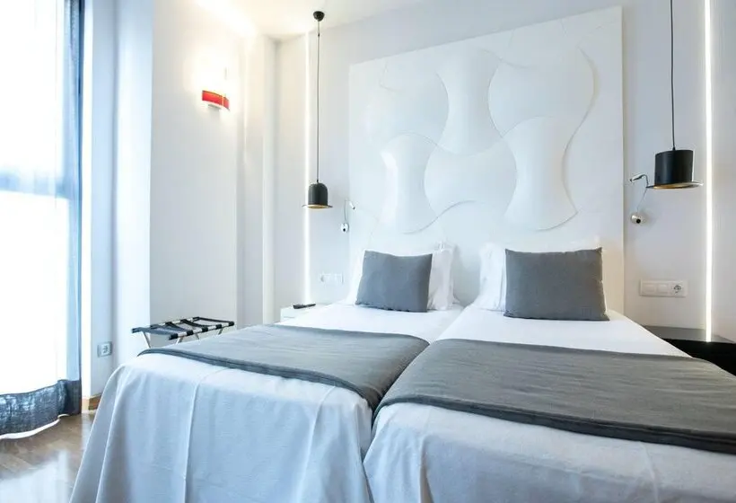 Hotel Evenia Rocafort