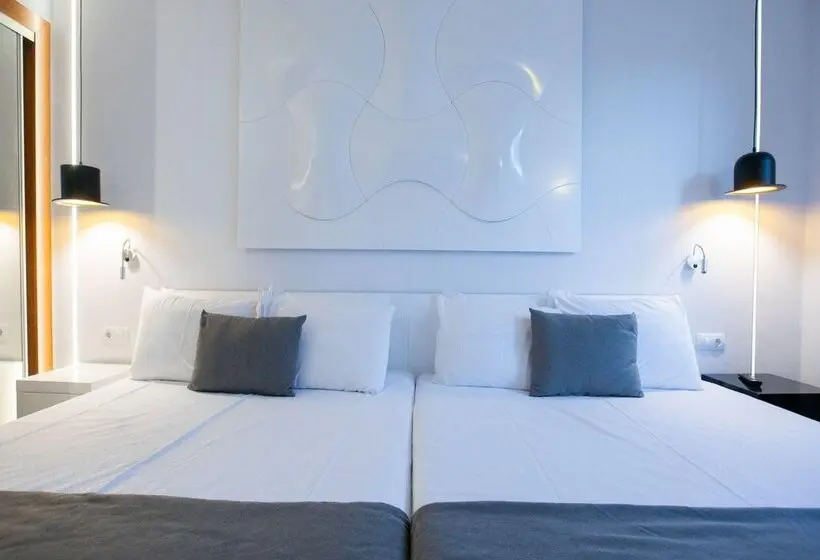 Hotel Evenia Rocafort