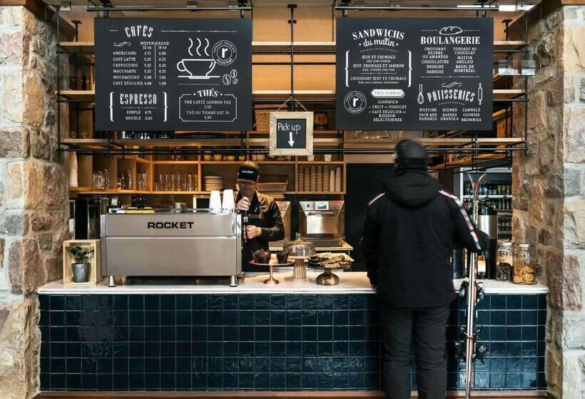 Отель Fairmont Tremblant